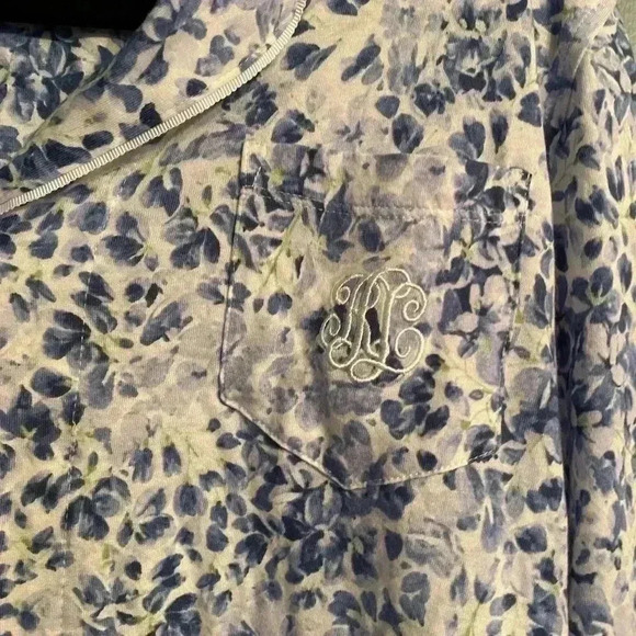Lauren - Ralph Lauren blue and white floral pj top- button down - like new - Picture 2 of 7